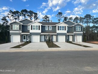 7881 Reagan Ct, Ocean Springs, MS 39564