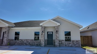 2427 Summit Rd Unit B, La Feria, TX 78559