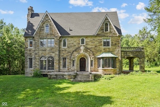 2421 W 39th St, Indianapolis, IN 46228