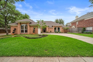 14211 Manderly Dr, Houston, TX 77077