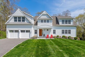 27 Richmond Dr, Darien, CT 06820