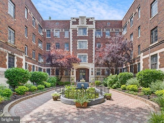 1305 N Broom St Unit 8, Wilmington, DE 19806