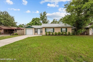 2205 Diana Dr, Palatka, FL 32177