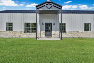 148 Rogers Rd Unit A, New Waverly, TX 77358