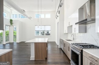 775 Juniper St NE Unit 605, Atlanta, GA 30308