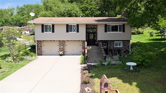 4371 Westinghouse Ave, Trafford, PA 15085