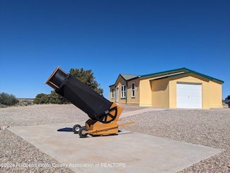 114 Twin Calf Ln, Ancho, NM 88301