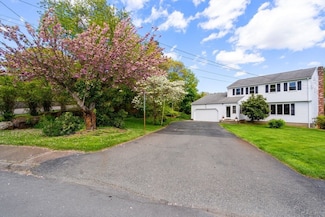 33 John Paul Cir, Braintree, MA 02184