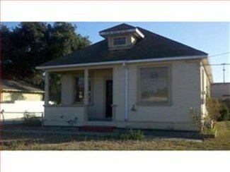 327 W Rossi St, Salinas, CA 93907