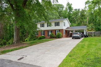 110 Briarwood Dr, Belton, SC 29627