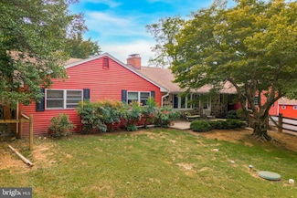 130 Ivy Mills Rd, Glen Mills, PA 19342