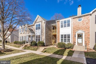 7802 Harrowgate Cir Unit D, Springfield, VA 22152