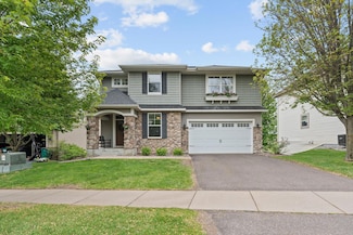 3195 Maureen Ln, Stillwater, MN 55082