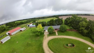 1543 1600 Ave, Enterprise, KS 67441