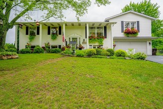 9371 N 408 E, Lake Village, IN 46349