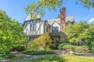 7520 Morningside Dr NW, Washington, DC 20012