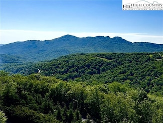 303 Sugar Top Dr Unit 7-2712, Sugar Mountain, NC 28604