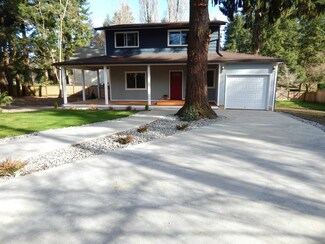 19522 61st Ave NE, Kenmore, WA 98028