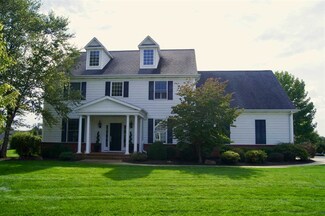 1886 E Legacy Ln, Winona Lake, IN 46590