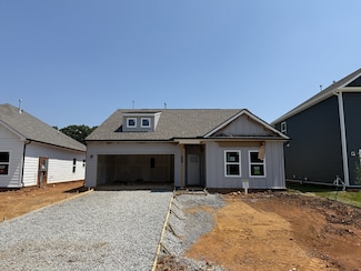 523 Cedar Brook Dr, White House, TN 37188