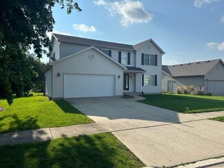 1507 Ballyshannon Dr, Bloomington, IL 61704