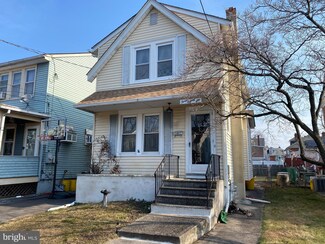 386 Connecticut Ave, Trenton, NJ 08629