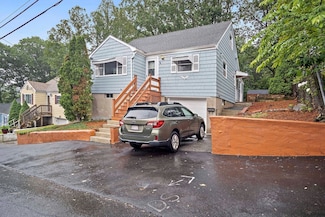 30 Bonavesta St, Lynn, MA 01905
