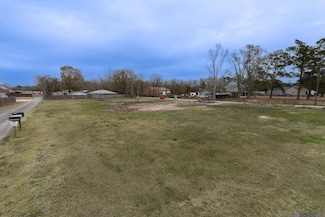 44040 Stringer Bridge Rd, Saint Amant, LA 70774