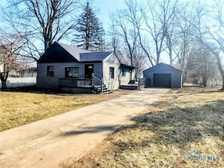 3717 Mcgregor Ln, Toledo, OH 43623