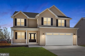 2 E Fairview Ave, Penndel, PA 19047