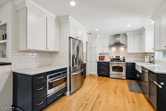 55 Ferndale Rd, Caldwell, NJ 07006
