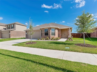 609 Whitecomb Ln, Justin, TX 76247
