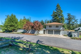 40 Echo Bay Dr, Eastsound, WA 98245