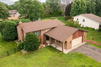 5564 Otter View Trail, Saint Paul, MN 55110
