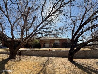5712 Oak Cliff Dr, El Paso, TX 79912