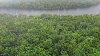 148 Tumble Falls Rd, Kingwood, NJ 08559