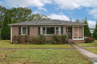 103 Meadowood Ave, Bessemer, AL 35023