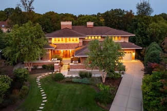 908 Julian Ct, Naperville, IL 60540