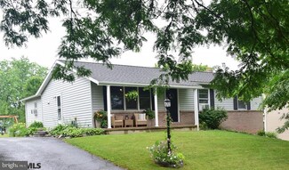 204 N Vanessa Dr, Bellefonte, PA 16823