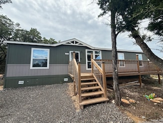 133 E Canyon Lake, Bandera, TX 78003