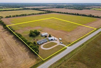 720 NW Butler Rd, Benton, KS 67017