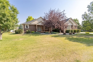 3965 Woodcreek Dr, Billings, MT 59106