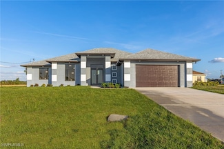 2724 NW 7th Place, Fort Myers, FL 33993