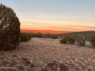 2677 Ann Ln, Ash Fork, AZ 86320