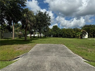 822 Cain St, Sebastian, FL 32958