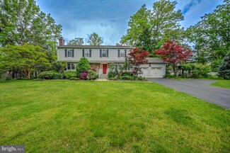 2 Stanford Ct, East Windsor, NJ 08520