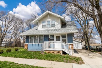 729 Glenwood St, Waterloo, IA 50703