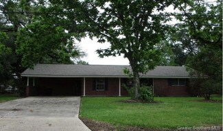 720 Live Oak St, Sulphur, LA 70663