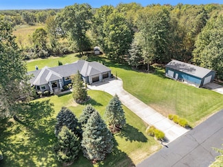 24356 Desert Lark Ct, Elkhart, IN 46514