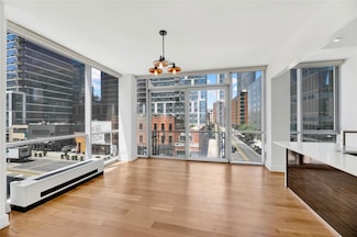 26-26 Jackson Ave Unit 402, Long Island City, NY 11101